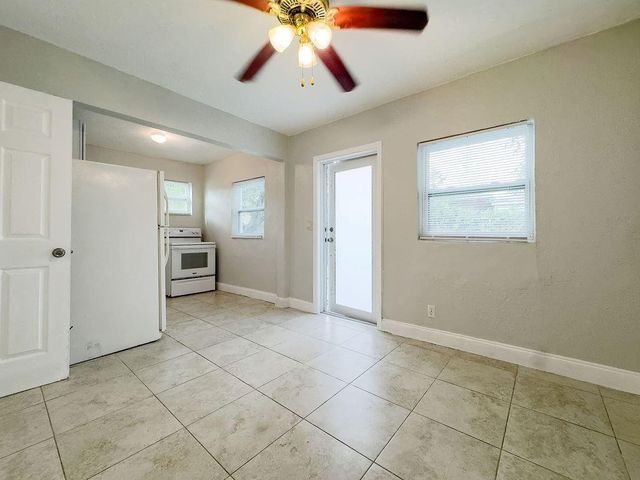 1230 NE 2nd, Fort Lauderdale, FL 33304