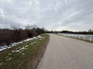 26840 N Fairfield Road, Wauconda, IL 60084