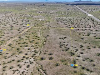 20100 E Avenue H-4, Lancaster, CA 93535