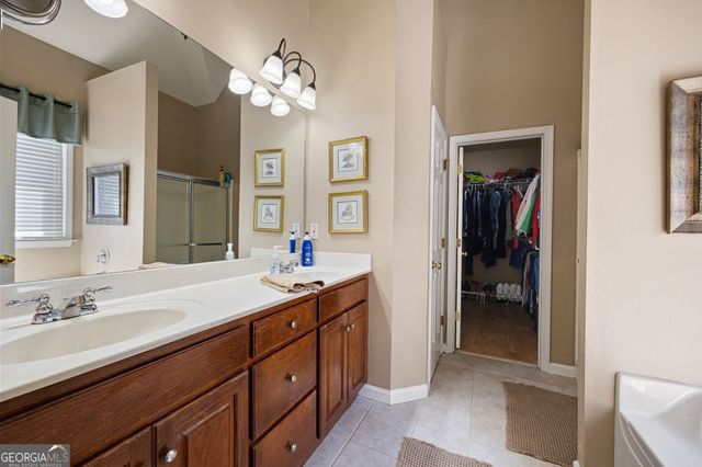 555 Golf Crest Drive, Acworth, GA 30101