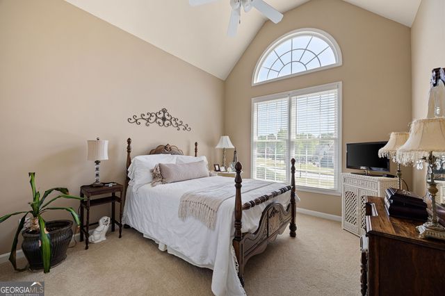 555 Golf Crest Drive, Acworth, GA 30101