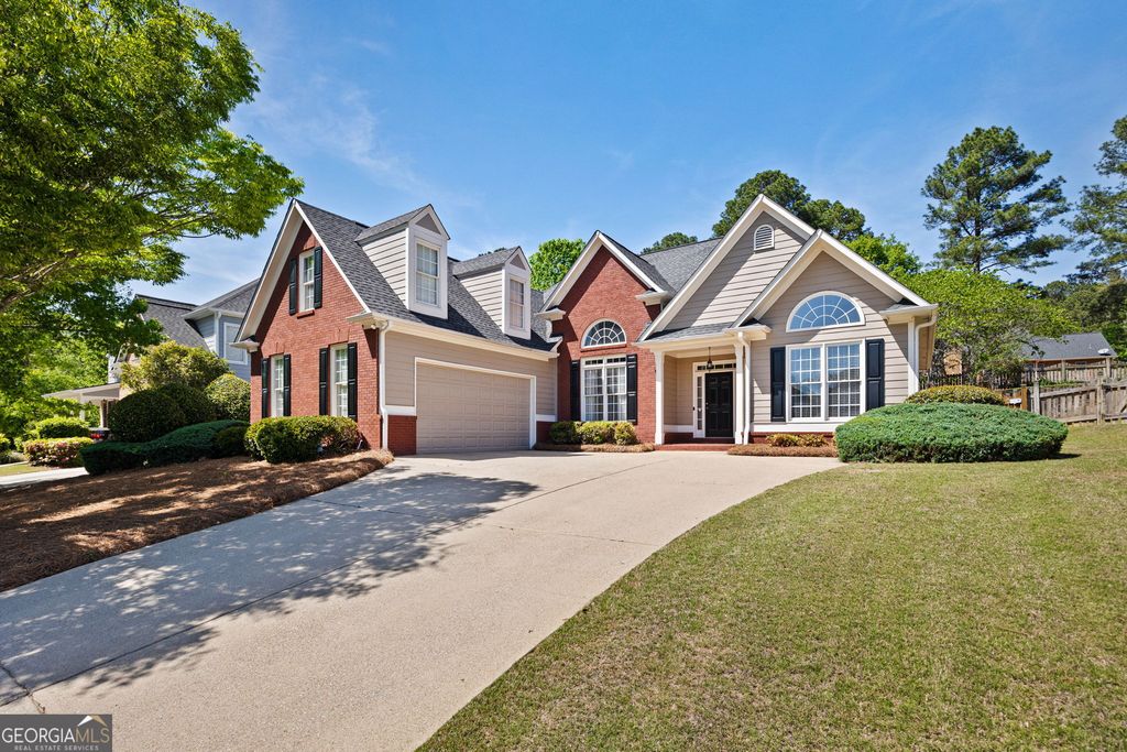 555 Golf Crest Drive, Acworth, GA 30101
