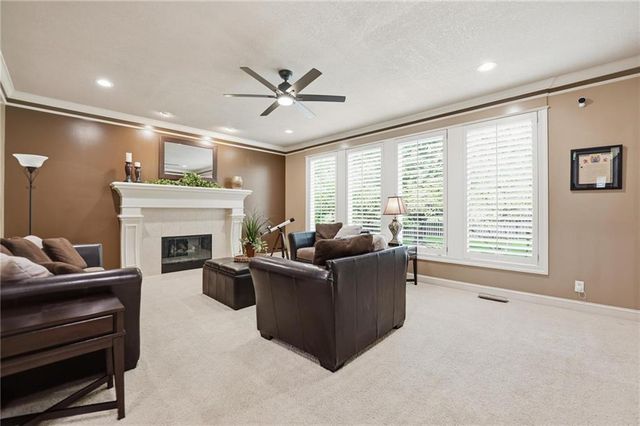 14329 Hayes Street, Overland Park, KS 66221