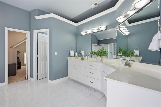 14329 Hayes Street, Overland Park, KS 66221