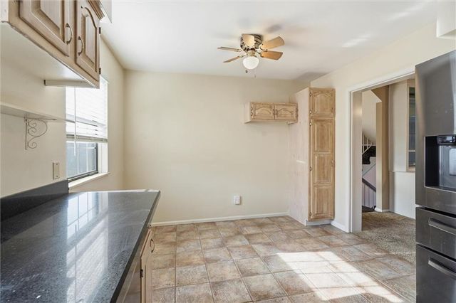 10203 Cedarbrooke Lane, Kansas City, MO 64131