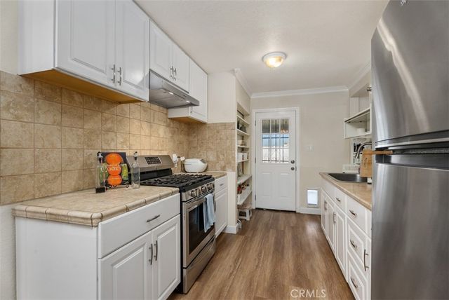 4529 W Flight Avenue, Santa Ana, CA 92704