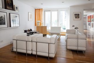 2 E 80TH Street # 2, New York City, NY 10075
