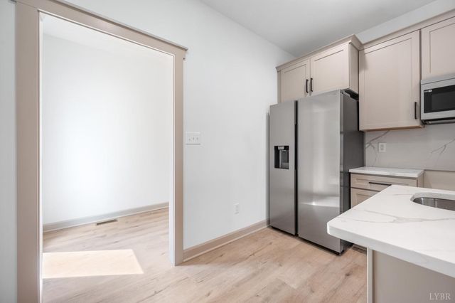 456 North Avenue, Appomattox, VA 24522