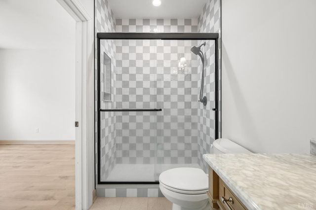 456 North Avenue, Appomattox, VA 24522