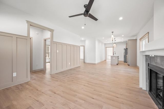 456 North Avenue, Appomattox, VA 24522