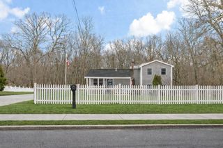 702 Arcade Avenue, Seekonk, MA 02771