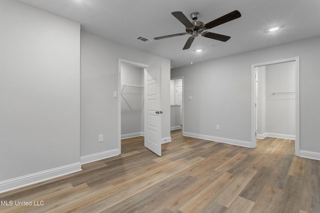 111 Harper Grove Circle, Ocean Springs, MS 39564