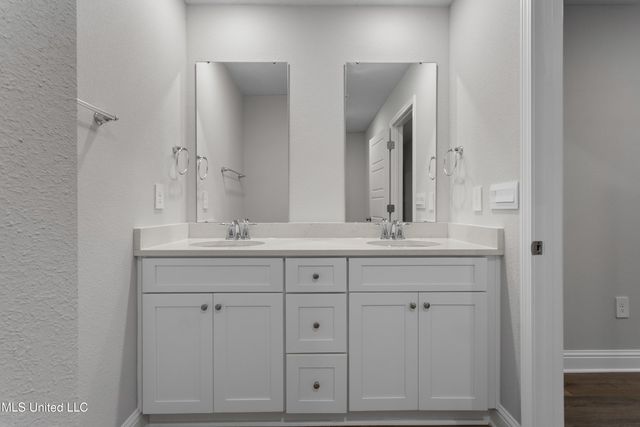 111 Harper Grove Circle, Ocean Springs, MS 39564