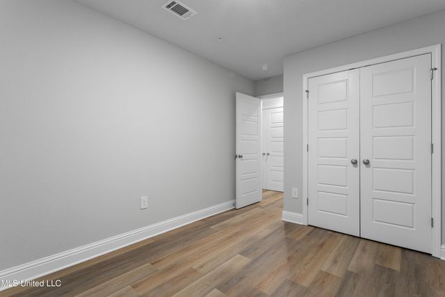 111 Harper Grove Circle, Ocean Springs, MS 39564