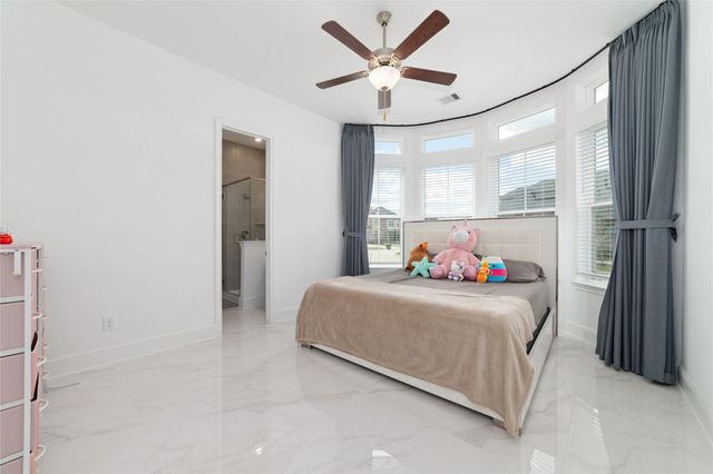 5119 Flowery Creek Rd, Manvel, TX 77578