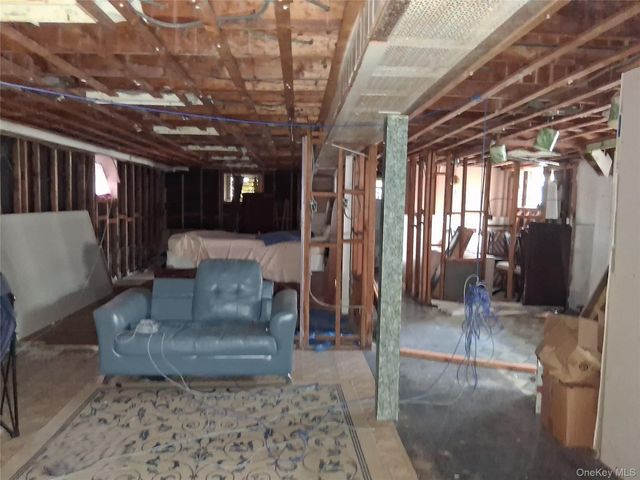2477 Collier Avenue, Far Rockaway, NY 11691