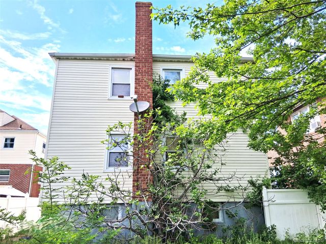 2477 Collier Avenue, Far Rockaway, NY 11691