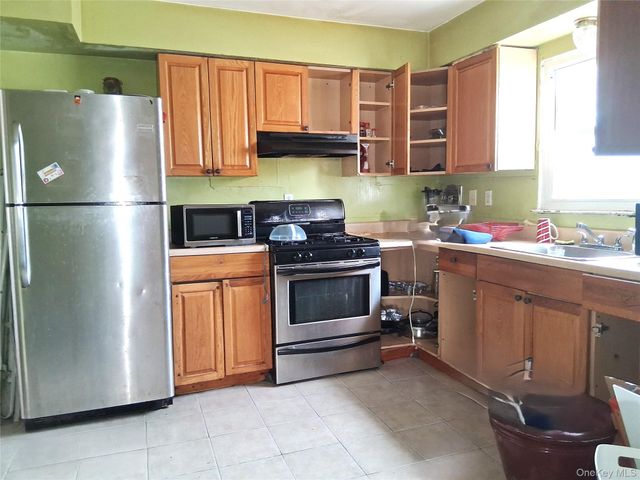 2477 Collier Avenue, Far Rockaway, NY 11691
