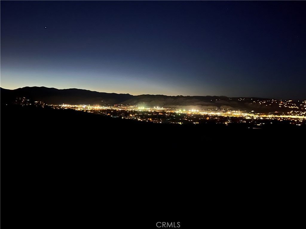 Image 20 of property listing at 57910 Joshua Drive, Yucca Valley, CA 92284