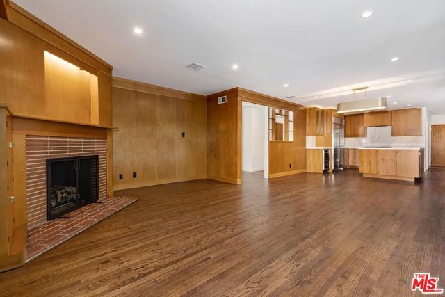 5015 W 8TH Street, Los Angeles, CA 90005