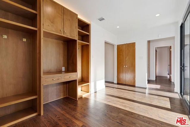 5015 W 8TH Street, Los Angeles, CA 90005