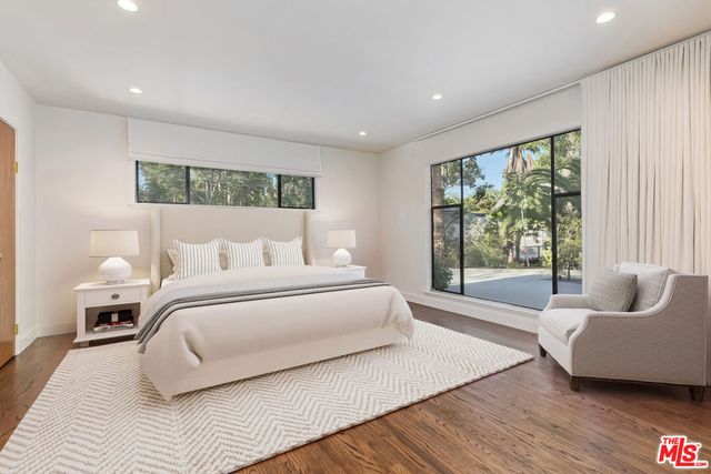 5015 W 8TH Street, Los Angeles, CA 90005