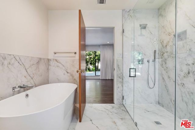5015 W 8TH Street, Los Angeles, CA 90005