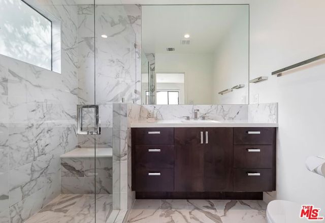 5015 W 8TH Street, Los Angeles, CA 90005