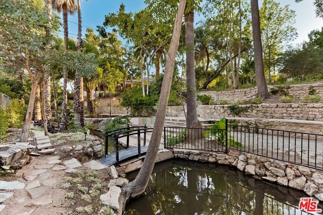 5015 W 8TH Street, Los Angeles, CA 90005