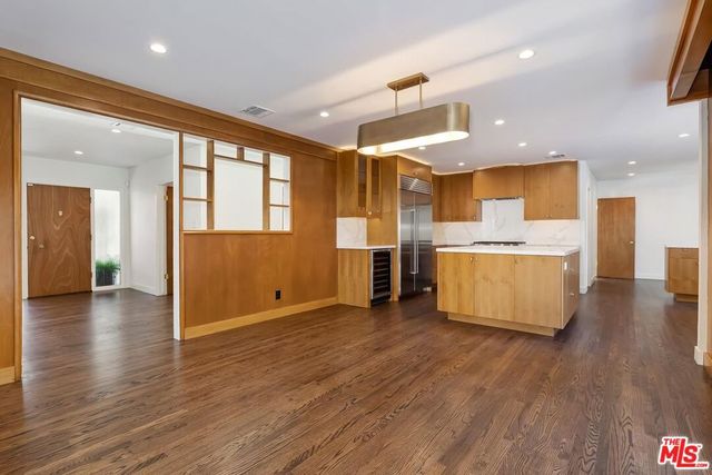 5015 W 8TH Street, Los Angeles, CA 90005