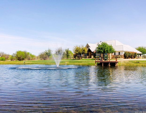 1980 County Road 361, La Vernia, TX 78121