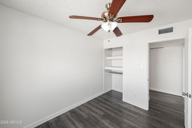 4627 E SOUTHGATE Avenue, Phoenix, AZ 85040