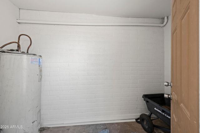 4627 E SOUTHGATE Avenue, Phoenix, AZ 85040