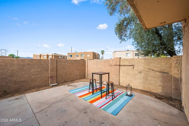 4627 E SOUTHGATE Avenue, Phoenix, AZ 85040