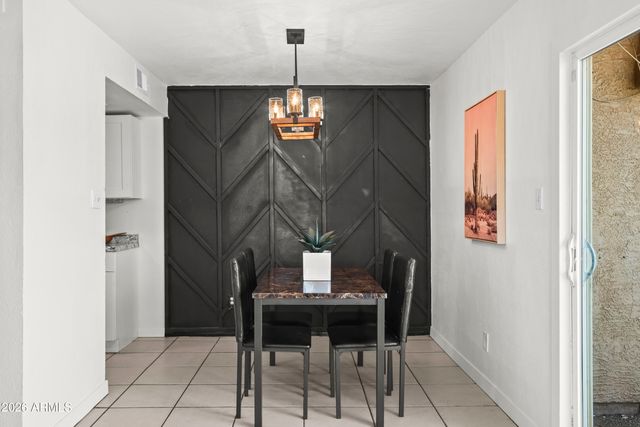 4627 E SOUTHGATE Avenue, Phoenix, AZ 85040