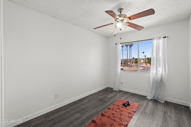 4627 E SOUTHGATE Avenue, Phoenix, AZ 85040