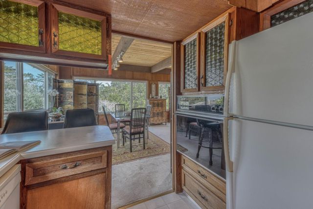 17 Via Castanada, Monterey, CA 93940