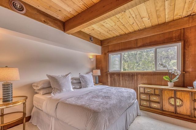 17 Via Castanada, Monterey, CA 93940