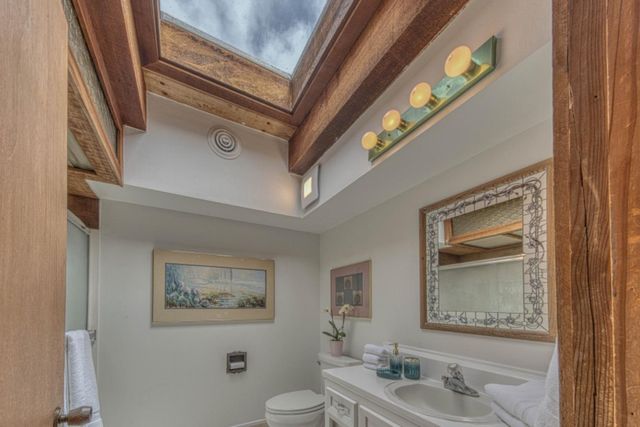 17 Via Castanada, Monterey, CA 93940