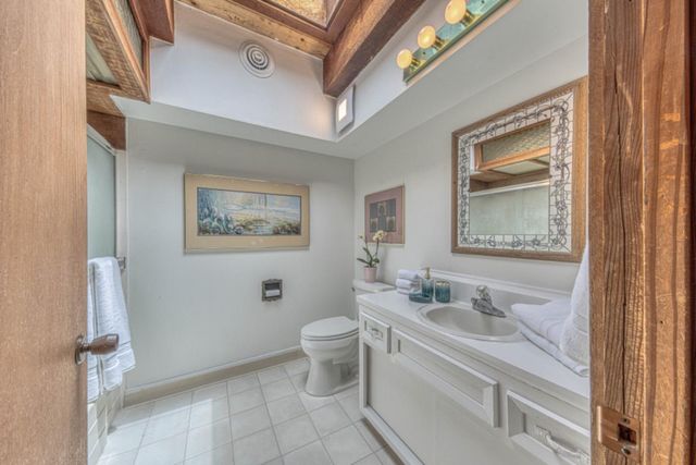 17 Via Castanada, Monterey, CA 93940
