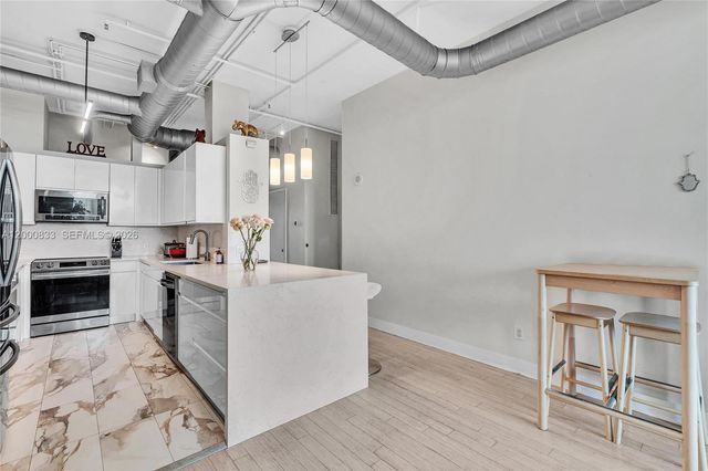 3029 NE 188th St 721, Aventura, FL 33180