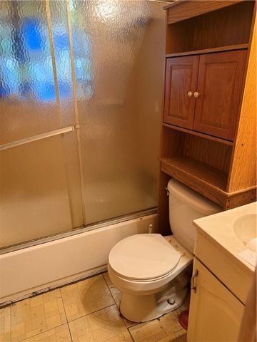 3015 Maryland Ave, N Versailles, PA 15137