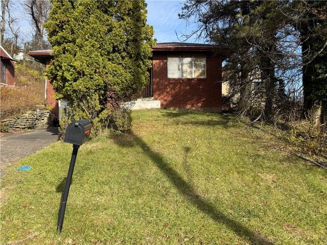 3015 Maryland Ave, N Versailles, PA 15137