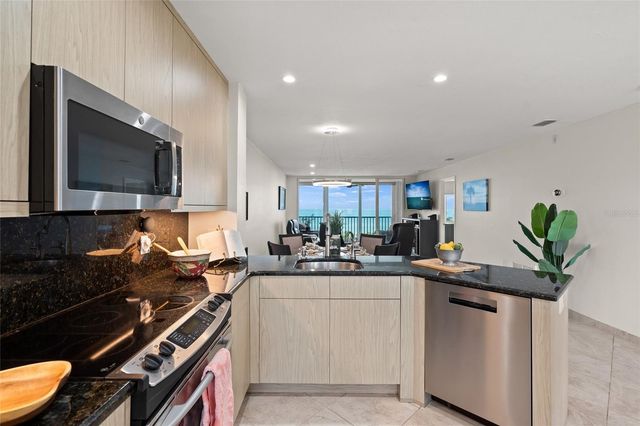 8630 MIDNIGHT PASS ROAD 502A, Sarasota, FL 34242