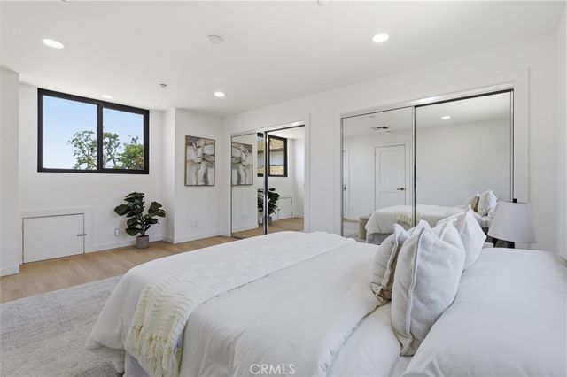 11613 Mcdonald, Culver City, CA 90230