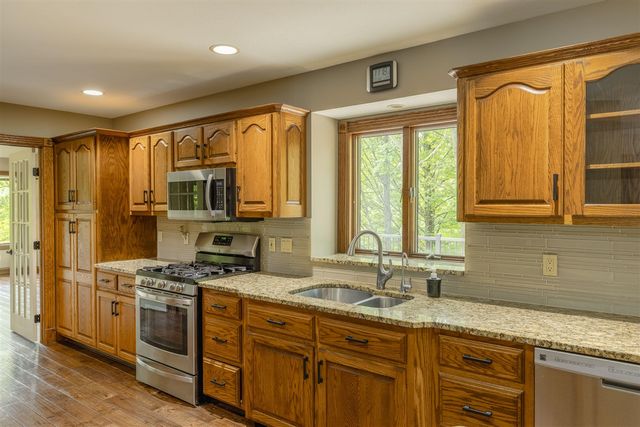 8047 Kraft Avenue, Caledonia, MI 49316