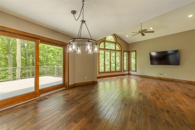 8047 Kraft Avenue, Caledonia, MI 49316