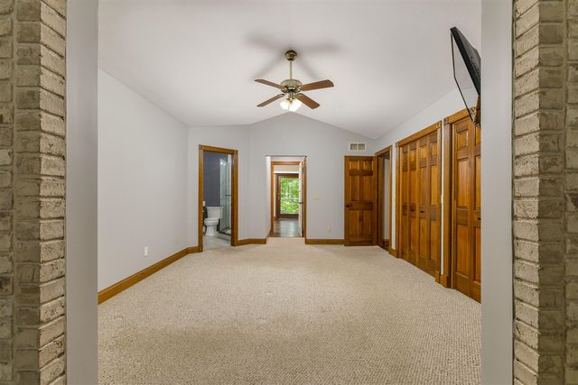 8047 Kraft Avenue, Caledonia, MI 49316