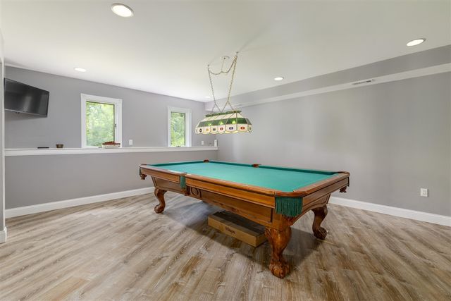 8047 Kraft Avenue, Caledonia, MI 49316