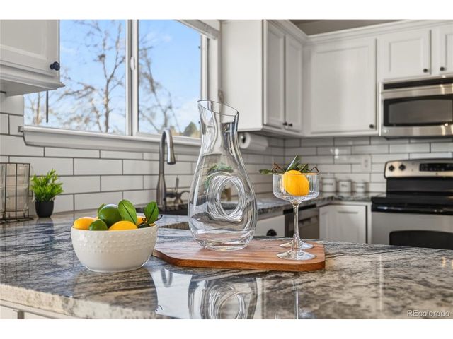 9600 Castle Ridge Cir, Highlands Ranch, CO 80129